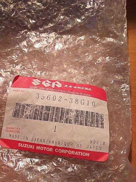 35602-38G10 Intermitente DLT/IZQ SUZUKI GSX/F