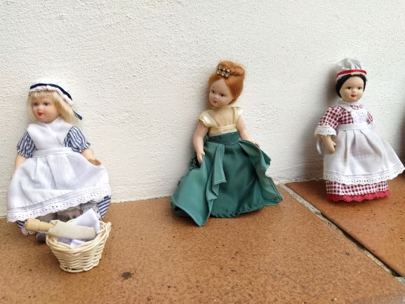 muñequitas de porcelana
