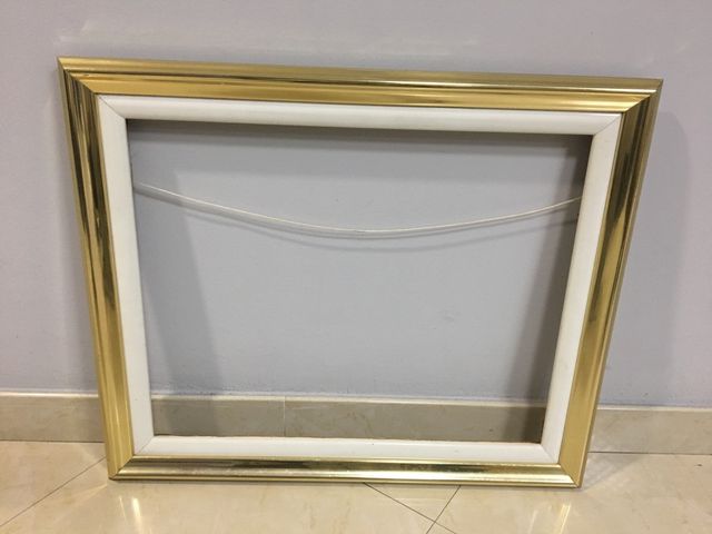 Marco dorado- blanco (50x 60)