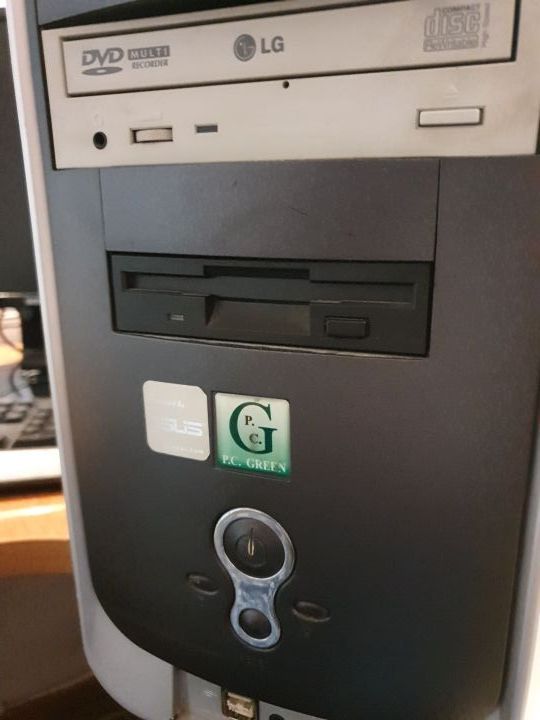 Ordenador Intel Pentium 4 3GHz + HDD 60GB