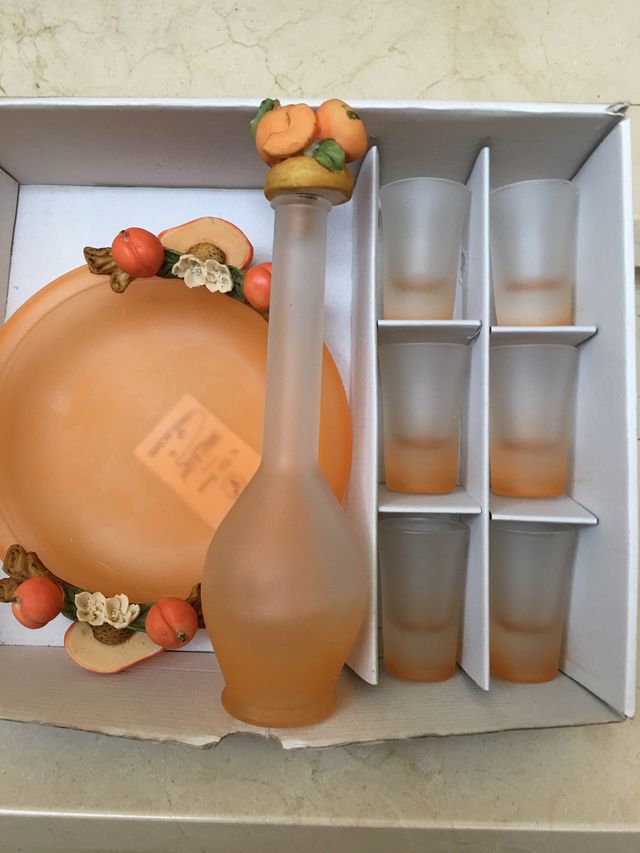 conjunto de Cristal para el licor