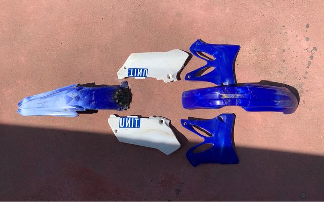 Plasticos yz 125