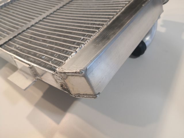 RADIATORE IN ALLUMINIO SUZUKI RGV 250/APRILIA RS 250