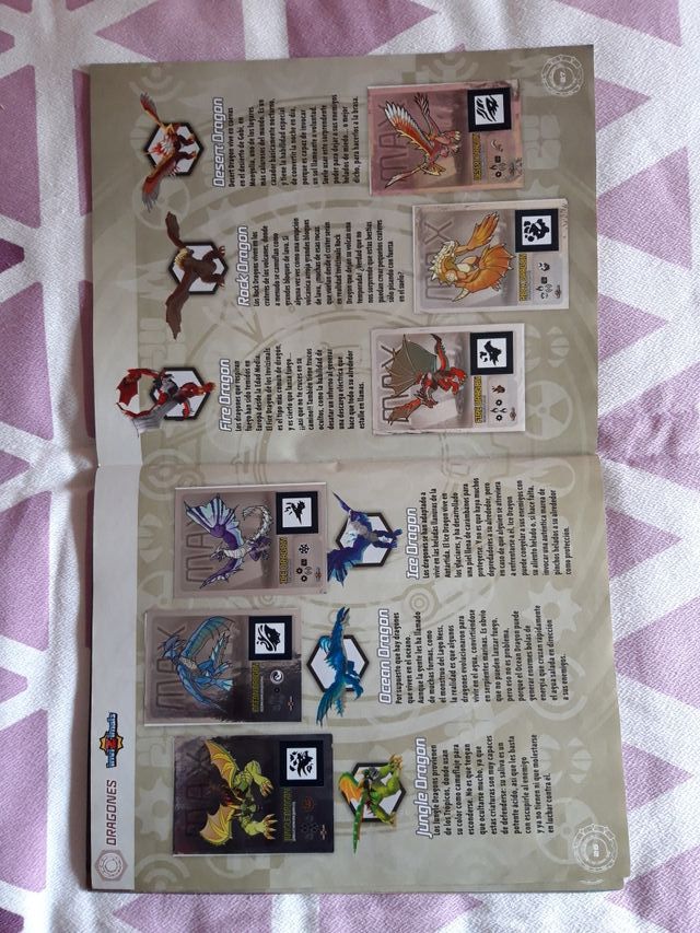 Álbum Invizimals Original PANINI