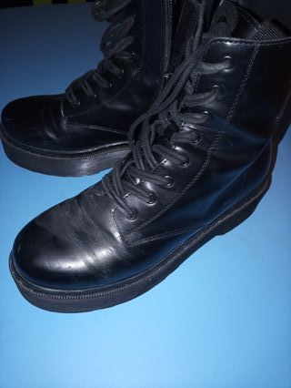 Botas Coolway Abby Negro de segunda mano por 20 EUR en Pamplona en WALLAPOP