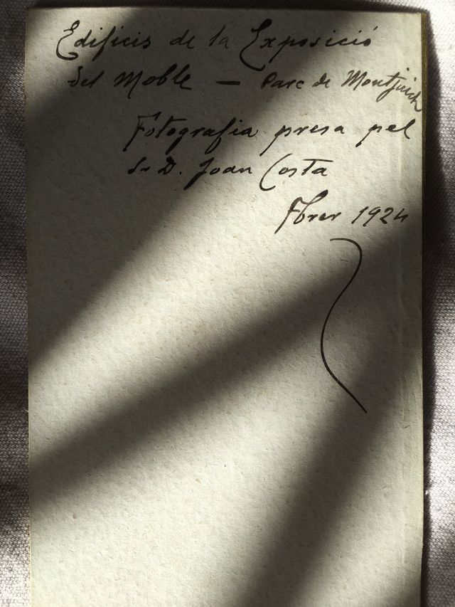 Foto edifici exposició del Moble-Montjuic