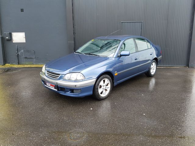 Toyota Avensis 2.0 D-4D Sol