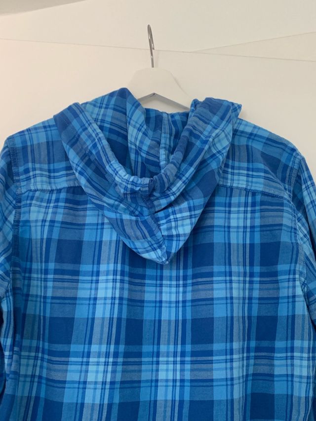 Camisa cuadros con capucha Hollister S
