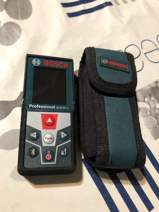 Medidor l/áser de distancias Bosch Professional GLM 120 C bater/ía de litio integrada, alcance 120 m, inclin/ómetro, conexi/ón Bluetooth/™, con funda