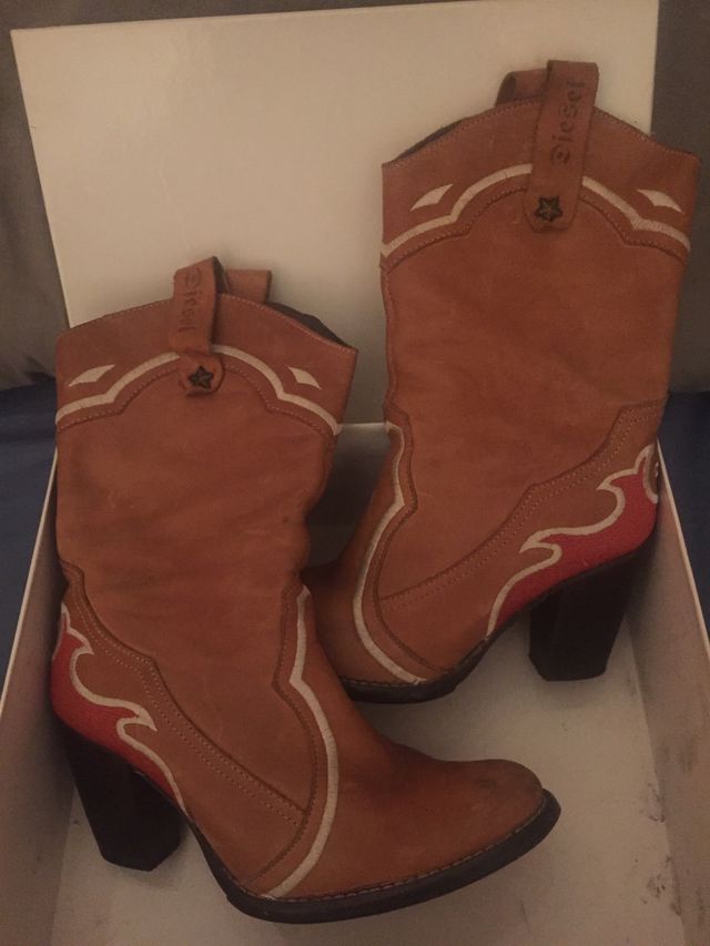 Botas camperas-cowboy Diesel T.37