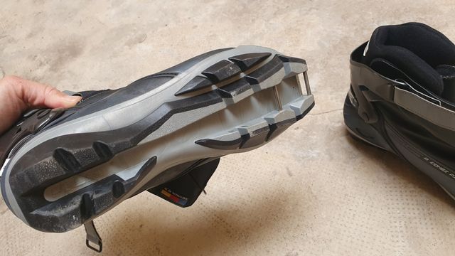 botas de esqui de fondo patinador