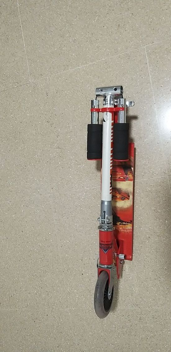 Patinete niño Cars Disney Pixar