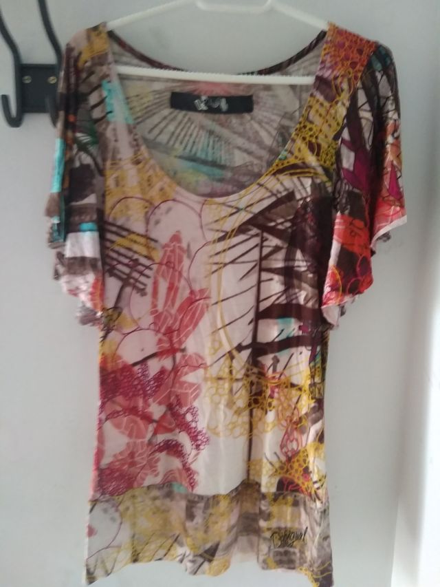 camiseta Desigual