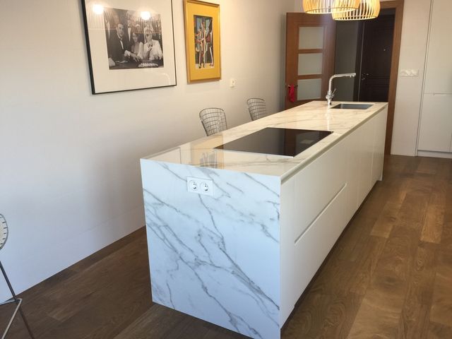 Encimeras de cocina silestone Dekton granitos de segunda mano por 90