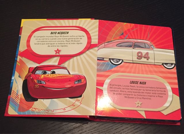 Libro infantil con juego mesa incluido