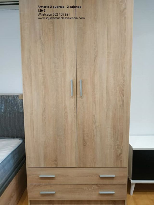 Armario de 2 puertas oferta 135 € ! de segunda mano por 135 € en