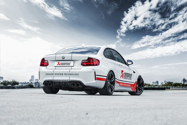 ESCAPES AKRAPOVIC x DSLC Performance