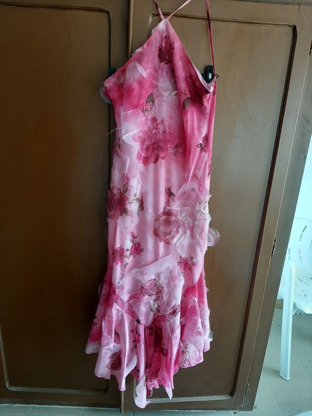 Vestido fucsia y rosa