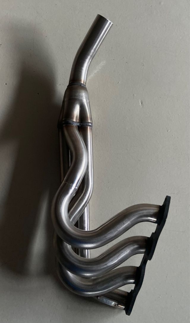 COLECTOR ESCAPE IRESA NUEVO SEAT 124 CREMALLERA