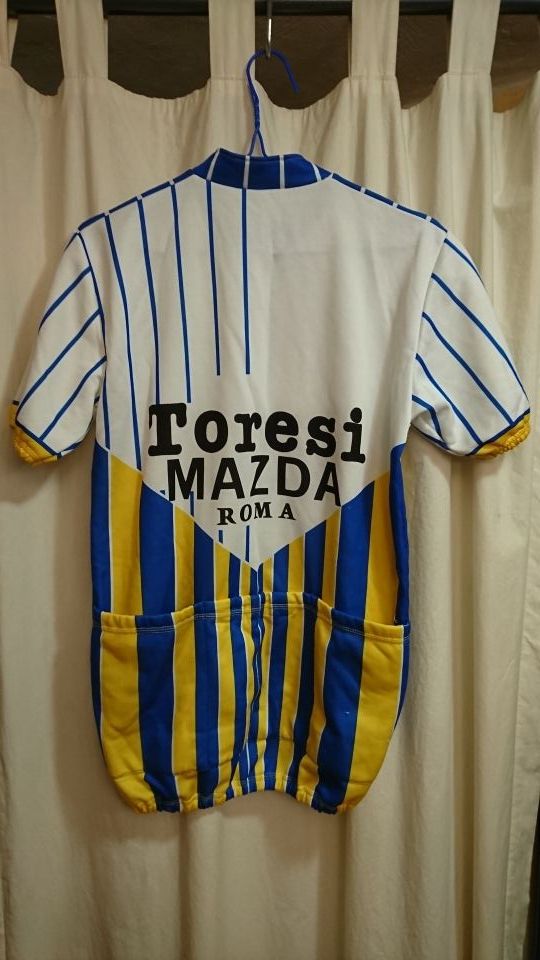 Maillot clásico. Medidas 48 * 67.