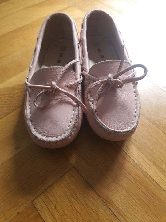 Náuticos rosas talla 27 de piel.