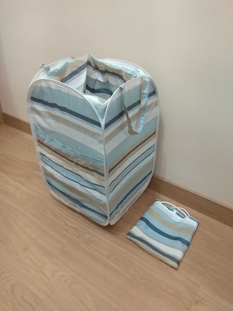 Cesto Ropa. de segunda mano por 5 € en Madrid en WALLAPOP