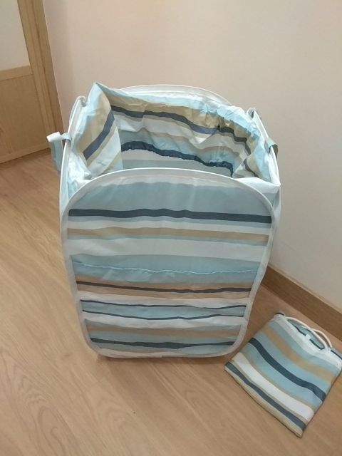 Cesto Ropa. de segunda mano por 5 € en Madrid en WALLAPOP