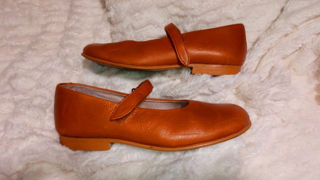 Merceditas-zapato niña piel.