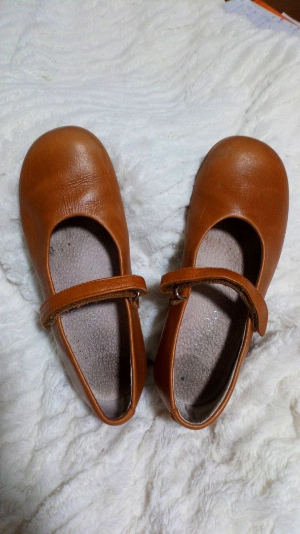 Merceditas-zapato niña piel.