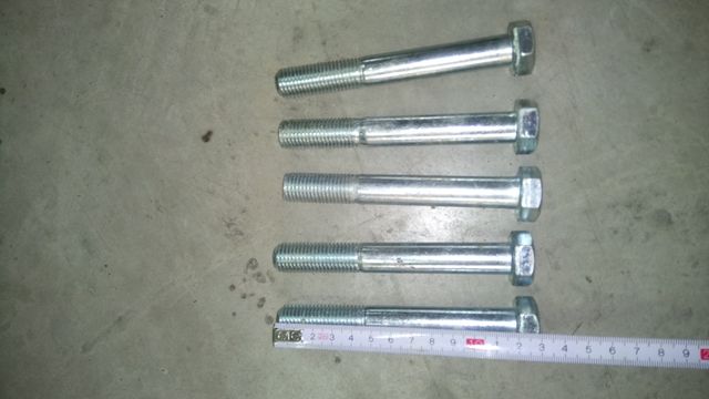 tornillo métrica 16x120mm