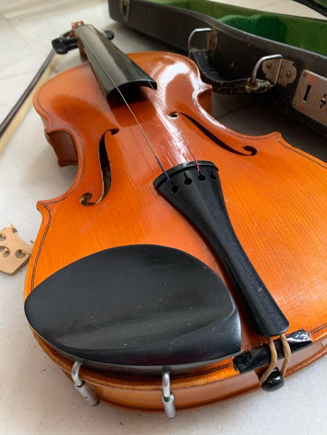Violín antiguo