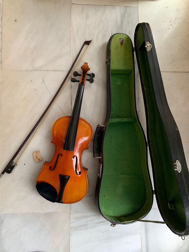 Violín antiguo