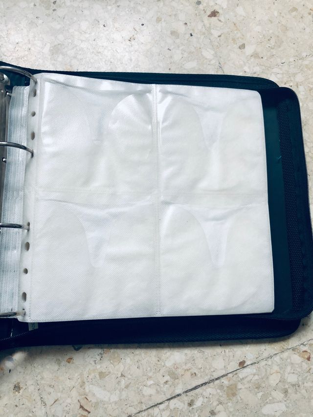 Estuche archivador de CD/DVD/BLU-RAY