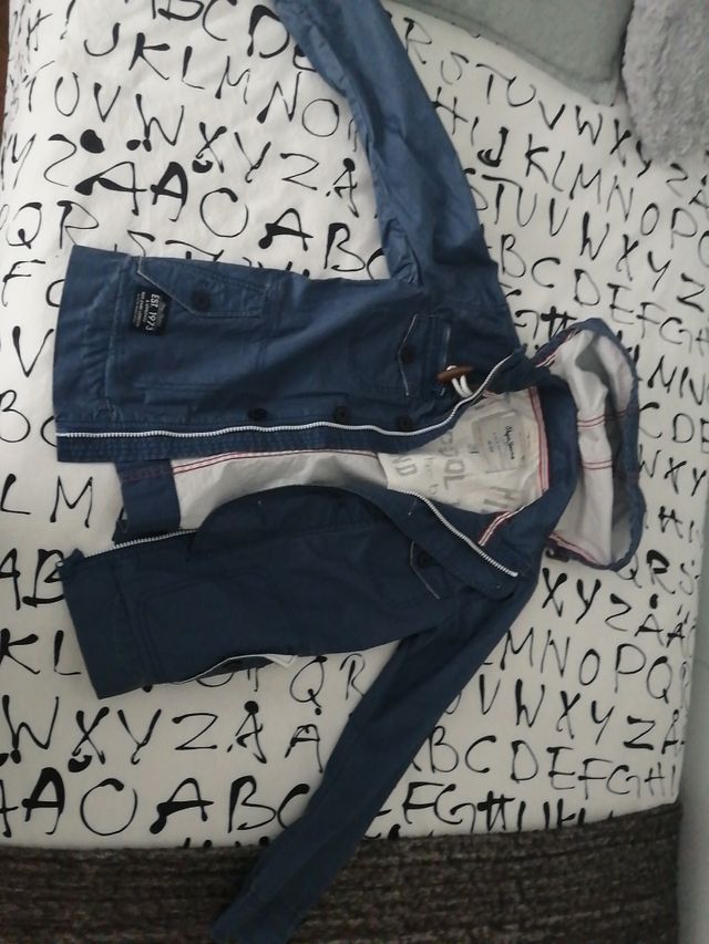 cazadora impermeable azul pepe jeans 