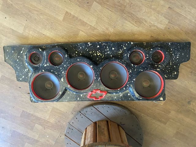 Se vende bandeja de audio para corvette del 72