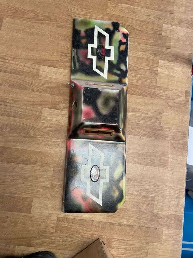 Se vende bandeja de audio para corvette del 72