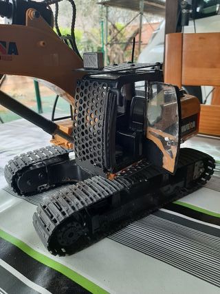 excavadora rc metal
