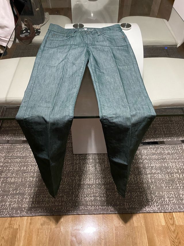 Pantalón de Seven con poco uso