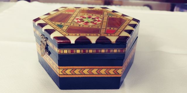 Caja Joyero Hexagonal Policromada