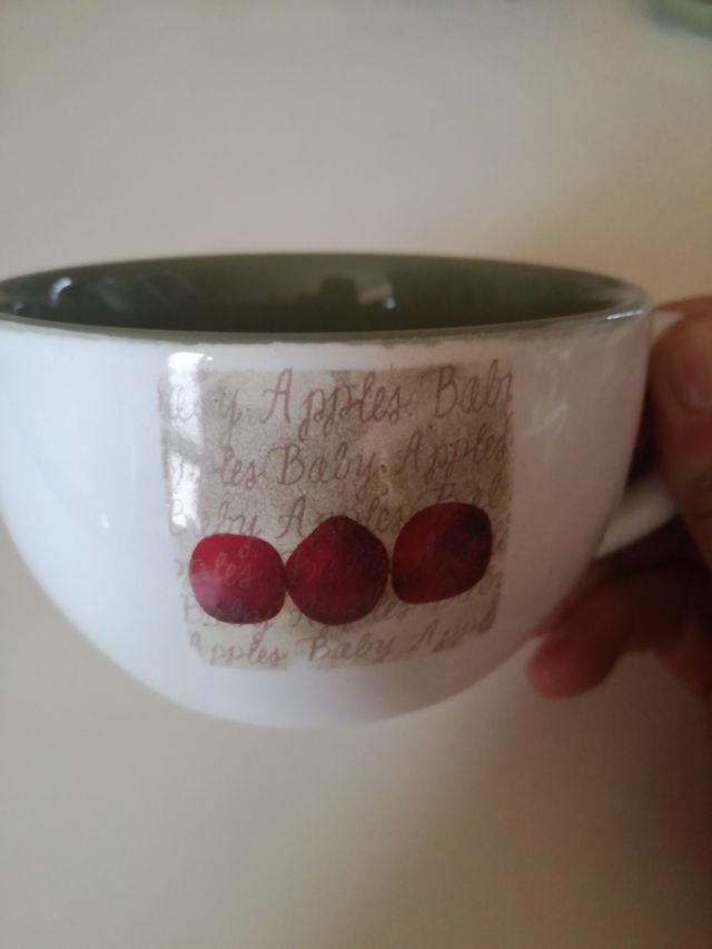 Juego de café: 4 tazas+platos con soporte