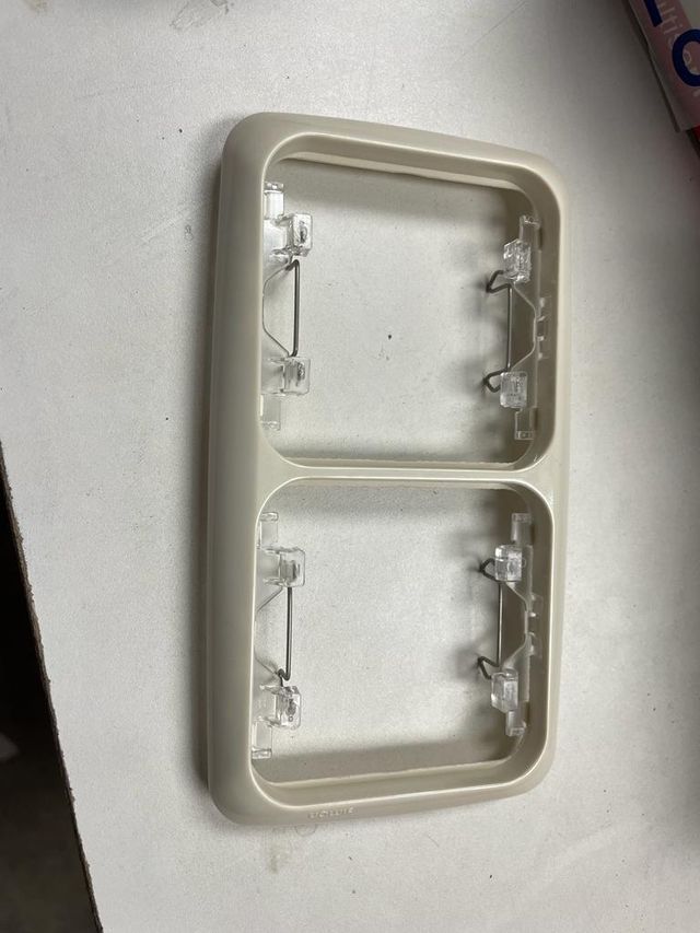 mecanismos Simon 31 y 27