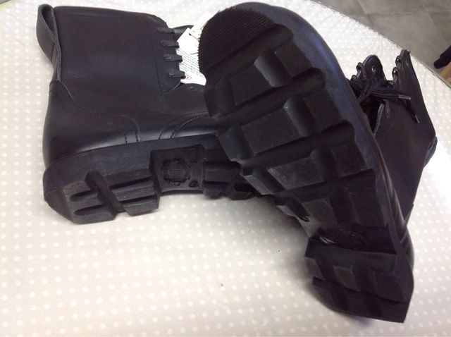 Botas militar a estrenar