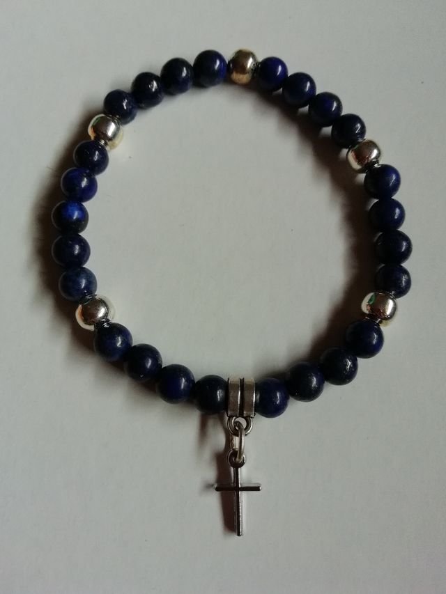 Pulsera de Lapislázuli y cruz