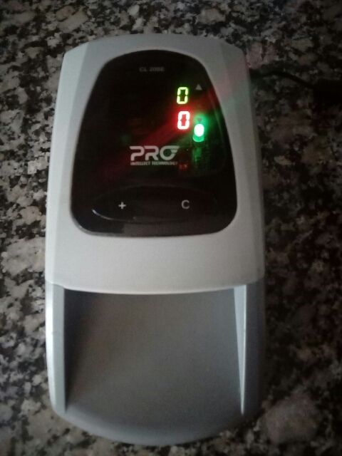 Detector billetes CL200E PRO