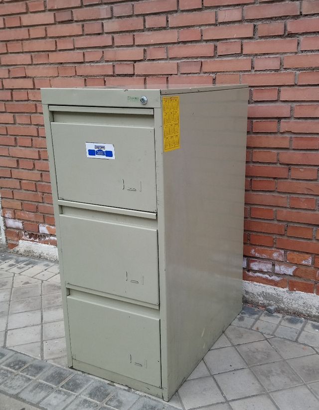 Archivador de segunda mano por $1 en Madrid en WALLAPOP