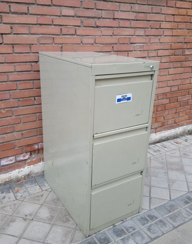 Archivador de segunda mano por $1 en Madrid en WALLAPOP