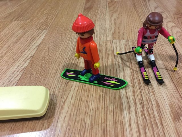 Esquiadores playmobil