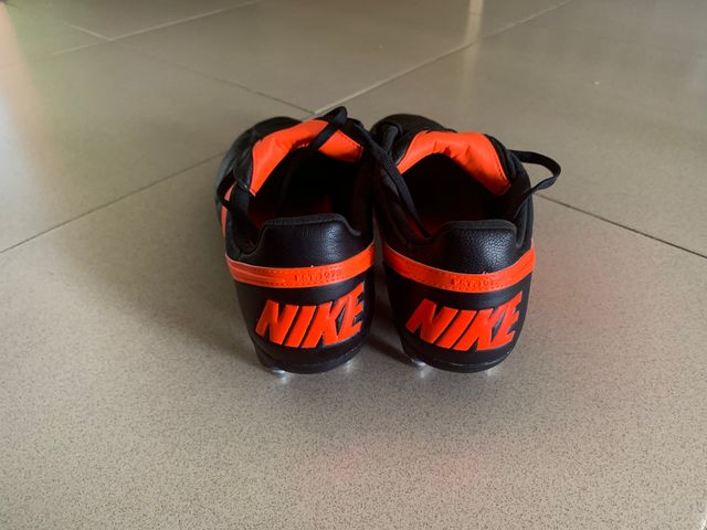 Botas de fútbol aluminio