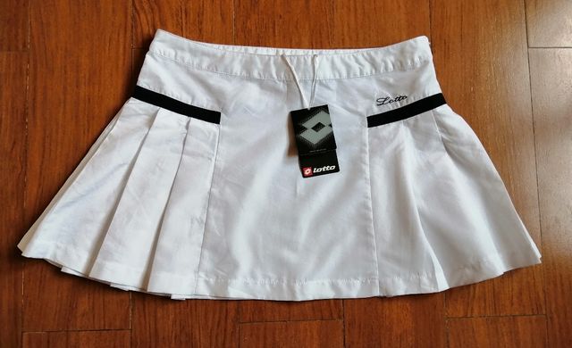 Falda deporte LOTTO.Nueva.