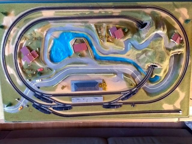 MAQUETA IBERTREN + TREN Y VAGONES. MODELO 801